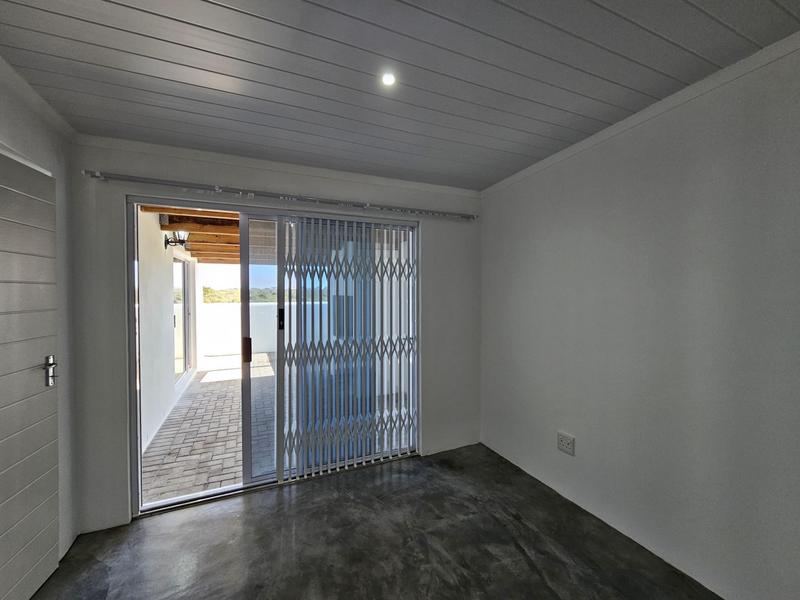 2 Bedroom Property for Sale in Lampiesbaai Western Cape